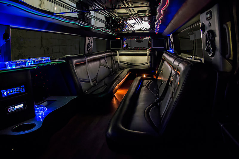 professional Tacoma limo rental service